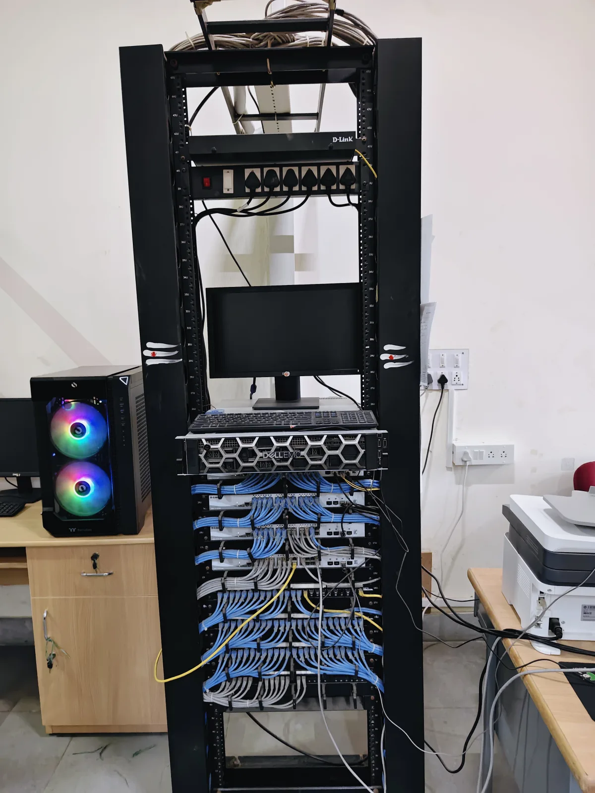 AI and DS lab - Server