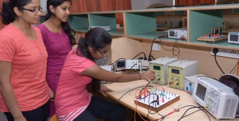 Analog Circuit Design Lab