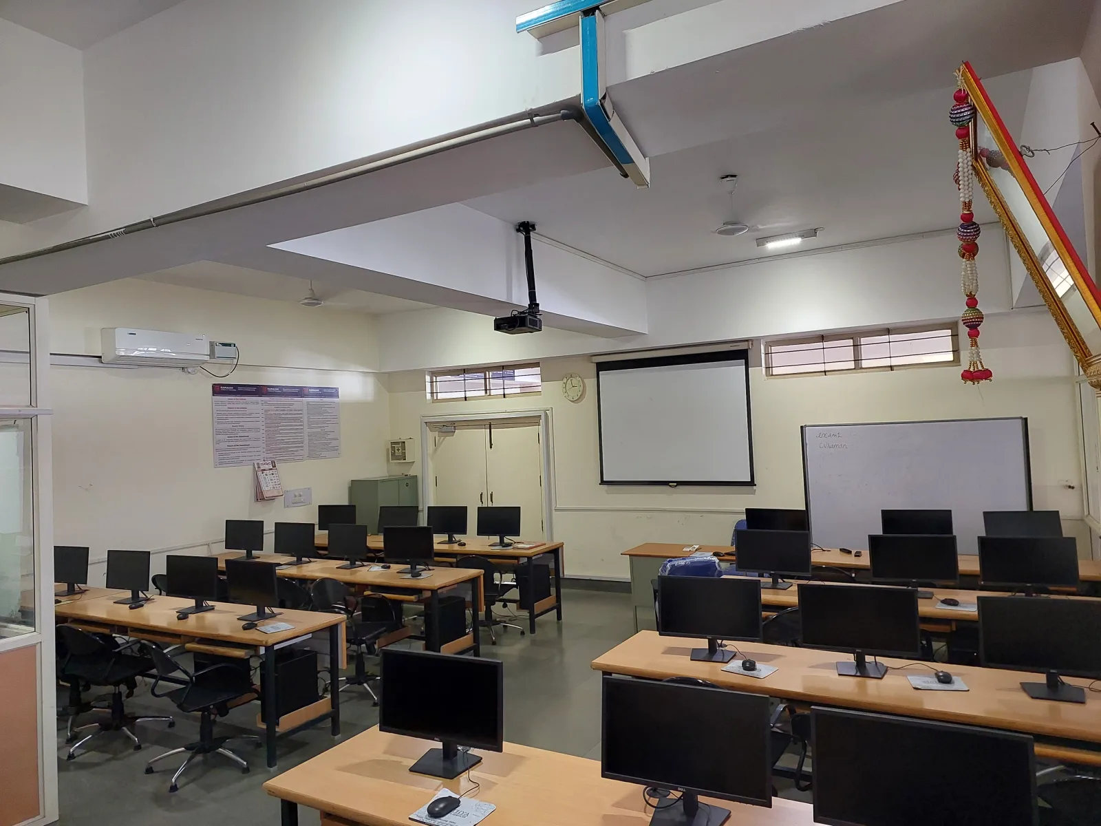 Data Engineering Lab