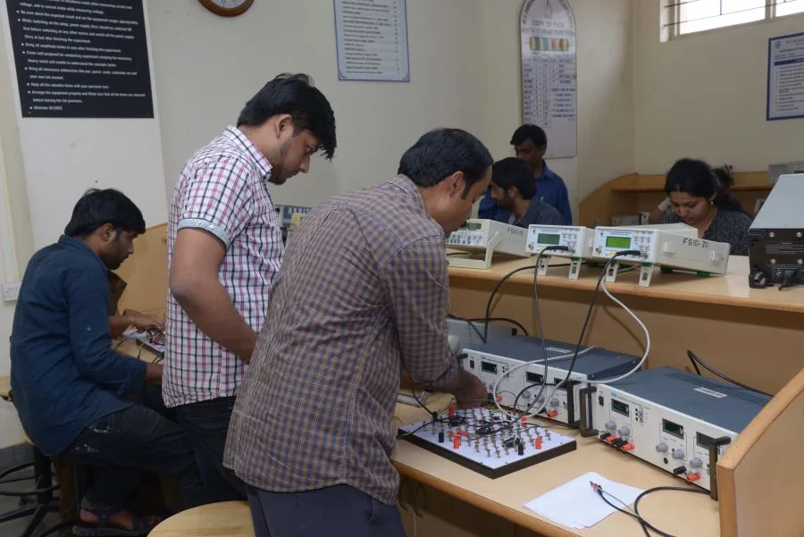 Fundamentals of Electronics and Communication Lab