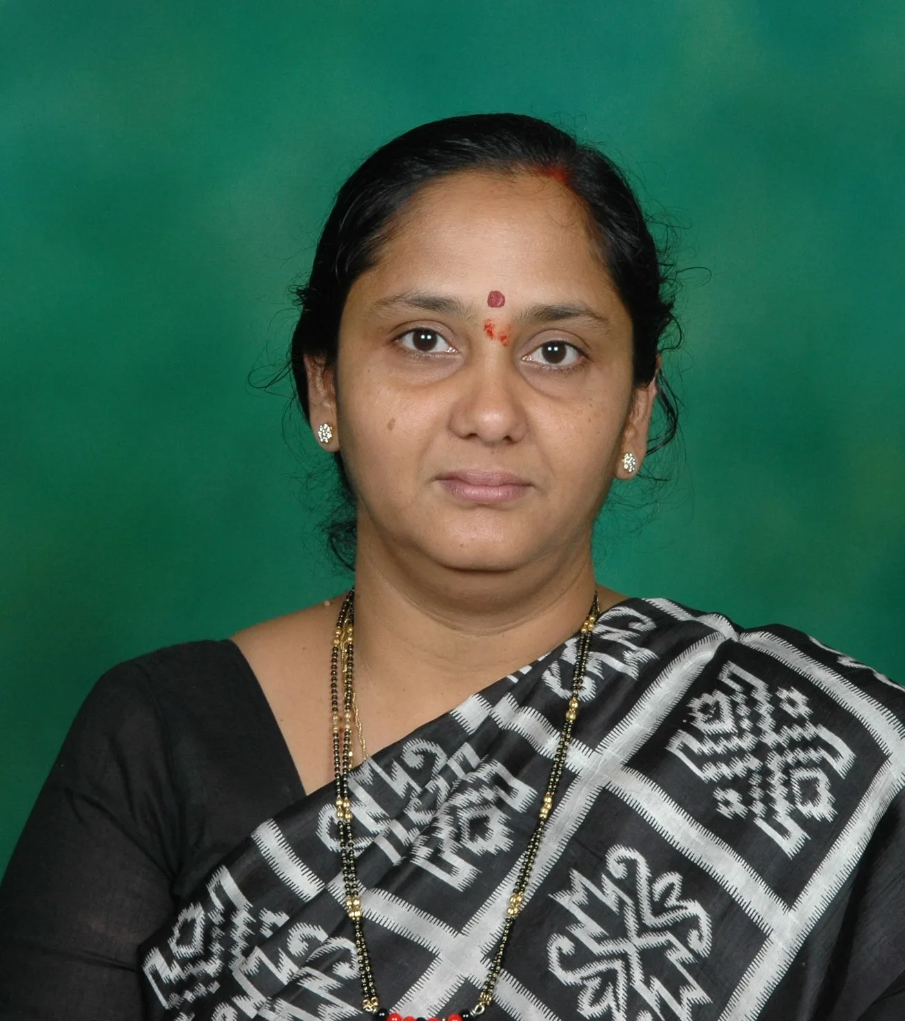 Dr. V Anandi